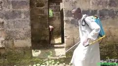 تشغيل ناضجة الأبنوس femdom المزارع اشتعلت لي التبول في الأماكن العامة ومارس الجنس كس حلق حتى صرخت طلبا للمساعدة