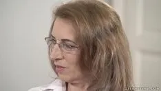 تشغيل ممارسة الجنس مع فاتنة عاطفي يحبون الديك