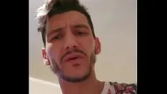 Jouer Xxx con i rumeni che vogliono tirare la capra