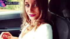 Afspelen Sletterige blonde MILF Adeline geeft rommelige autopijpbeurt met cumshot slikken