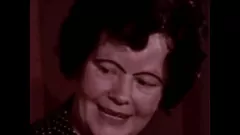 Oynat Retro Orgy'de Kıllı Milfs: Büyükanne Gangbang Zevk