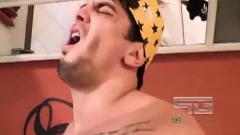 Reproduzir Pitt Garcia e Giovana Bombom em Wild Anal Hardcore